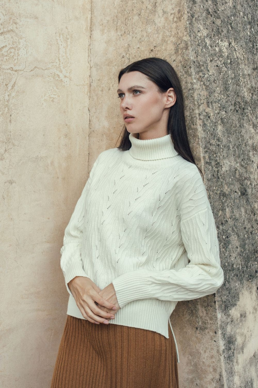 Collo Alto di Puro Cashmere con Lavorazione a Spiga